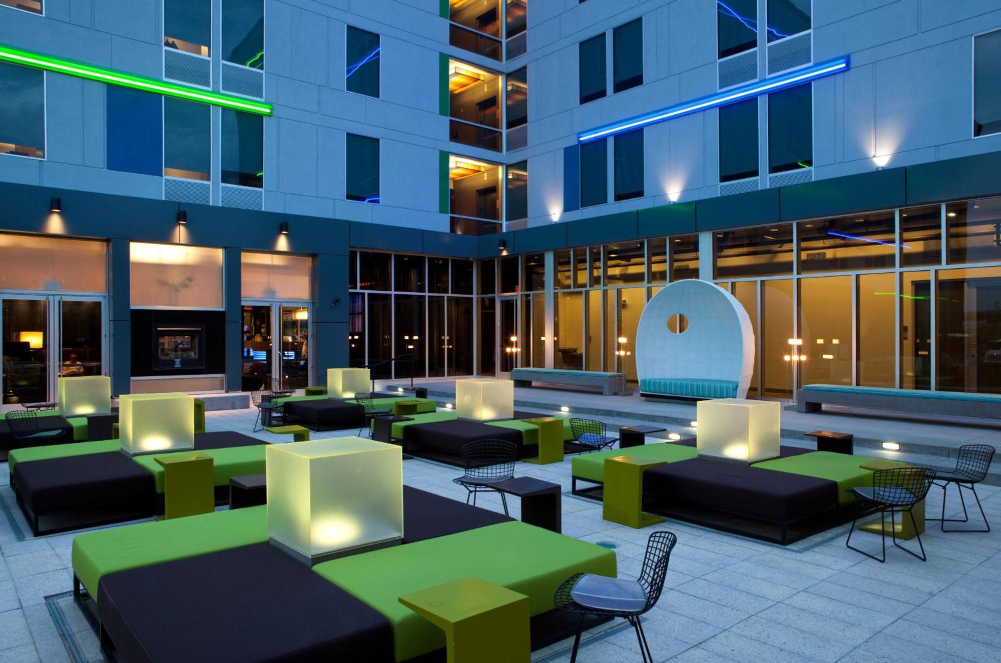 Aloft Denver Airport at Gateway Park Aurora Eksteriør billede